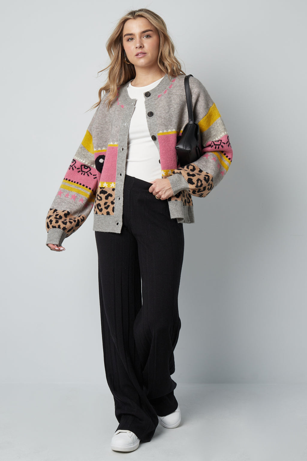 Gebreide Wolmix Vrouwen Cardigan Oversized Gepatroneerd Ontwerp