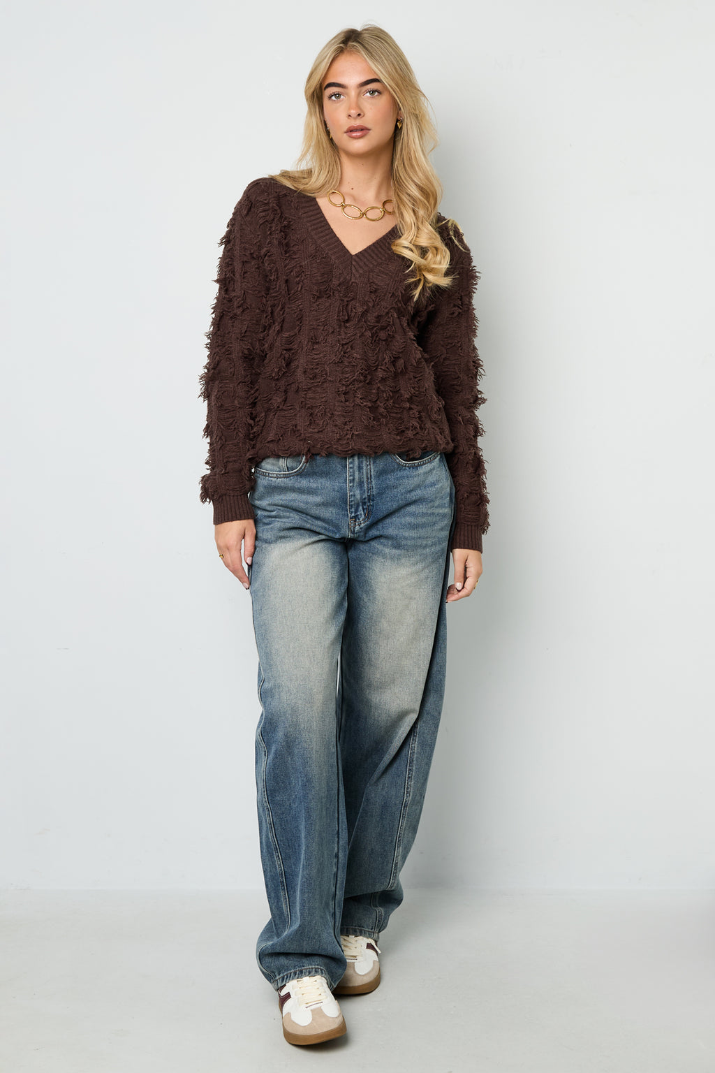 V sweater met franjes